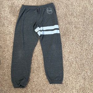 LOVE PINK VS SWEATPANTS